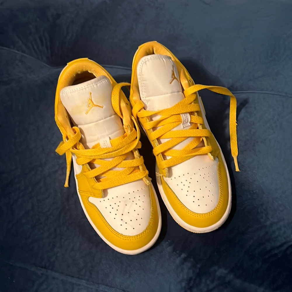 Air Jordan 1 low